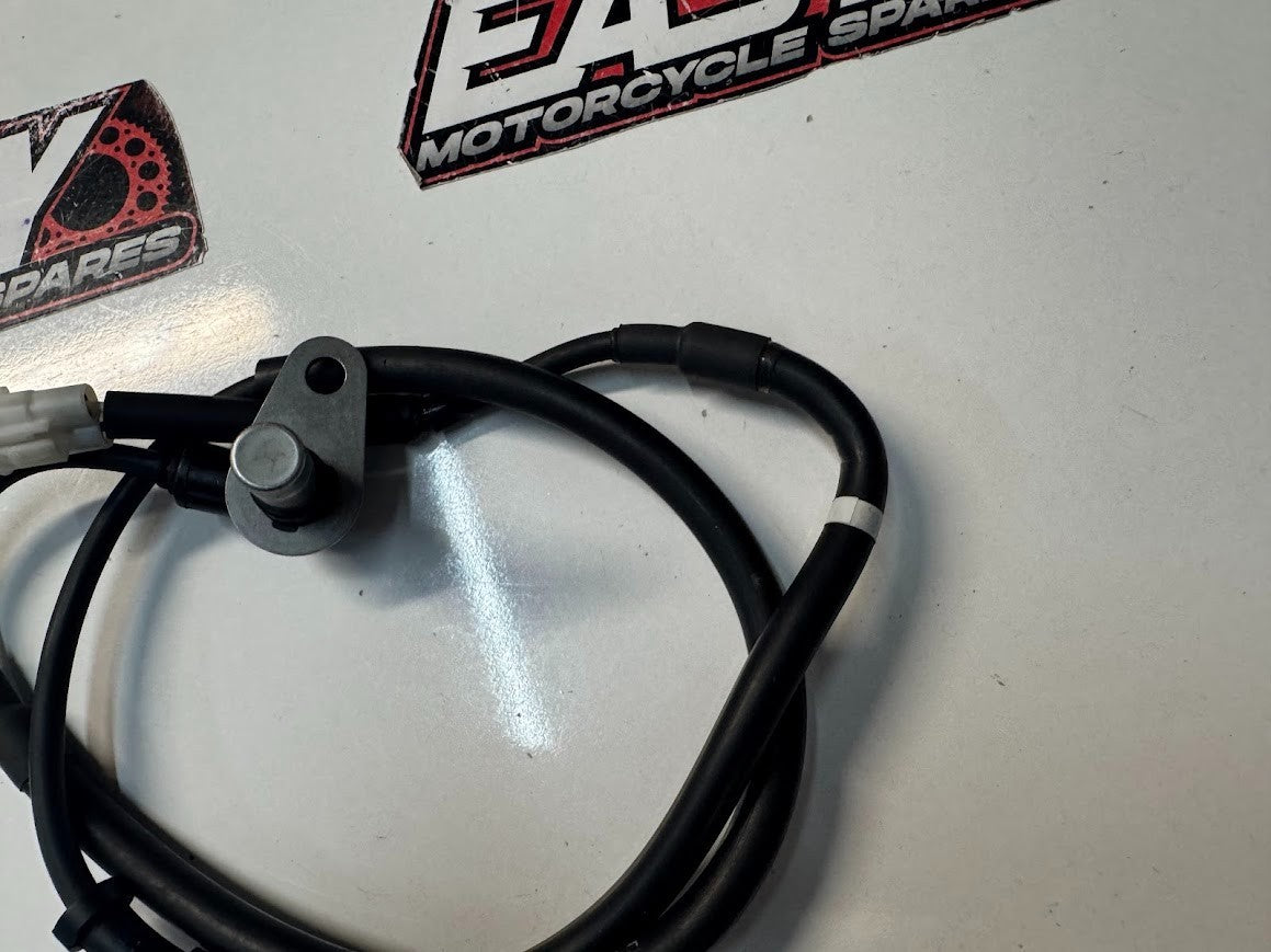 Yamaha YZF R7 2022-2025 ABS Rear Speed Sensor OEM Genuine 1XB-85980-01