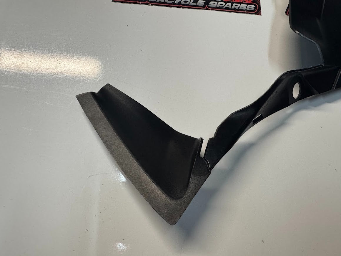 RH Inner Middle Cowl Honda CBR 1000 RR 2012-2016 OEM Genuine 64370-MGP-D010