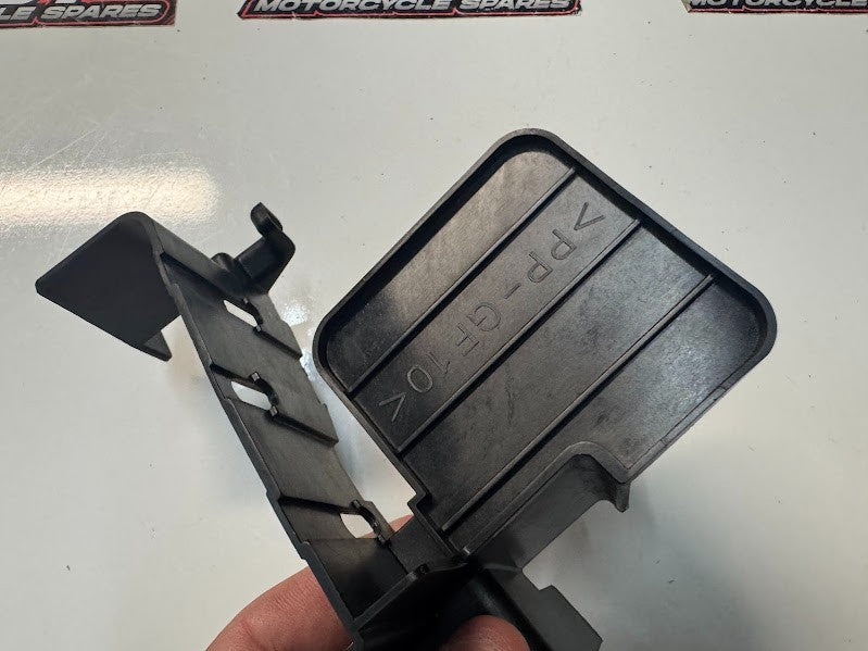 Yamaha YZF R7 2022-2025 Cover 3 Cowling OEM Genuine BEB-2117N-00