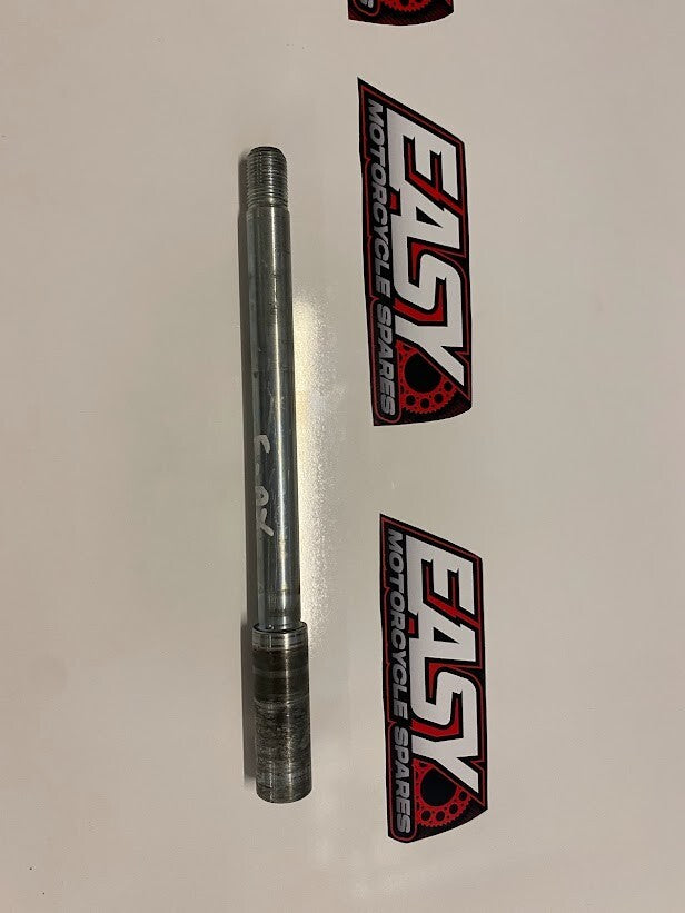 Front Axle Suzuki GSX 750F 98-06 2004 54711-08F00