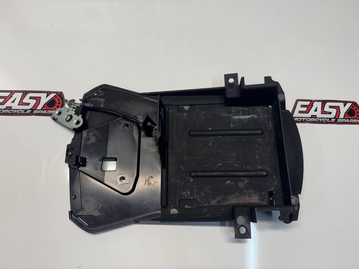 Aprilia RS4 125 4T 2011-2016 Inner Rear Fender Under Tail OEM Genuine 897614