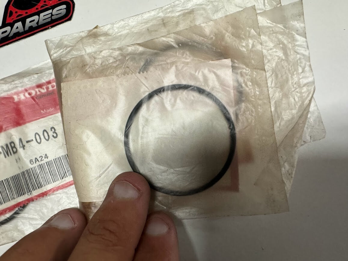 Honda O-RING (40.5X2) 91352-MB4-003 x4