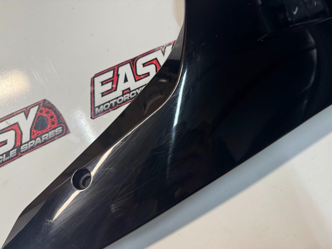 Honda CBR 300R 2014-2016 Rh Lower Fairing Cowl OEM Genuine 64310-K33-D00ZC