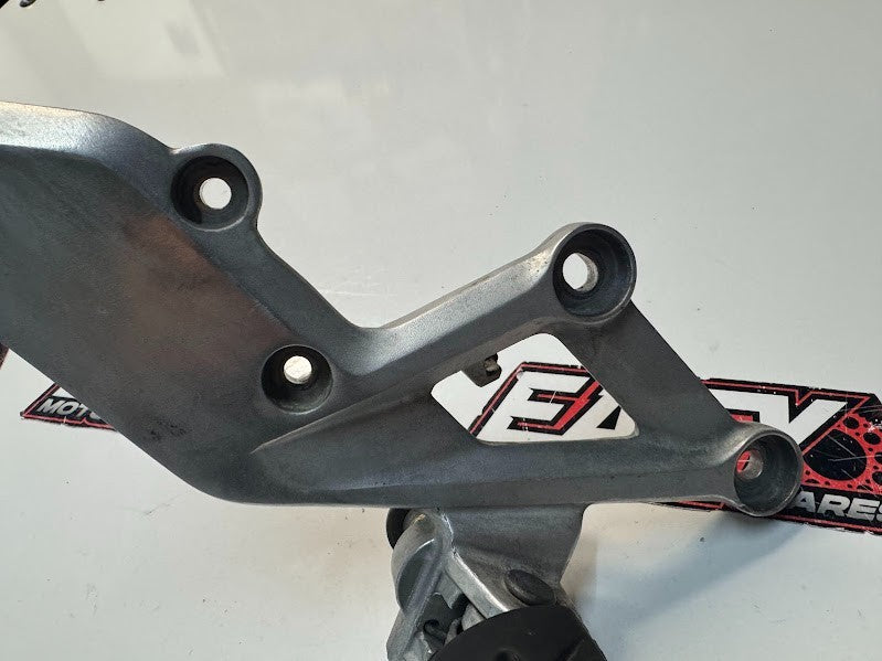 Honda CBR 300R 2014-2018 RH Rider Foot Peg & Bracket OEM Genuine 50600-KYJ-900