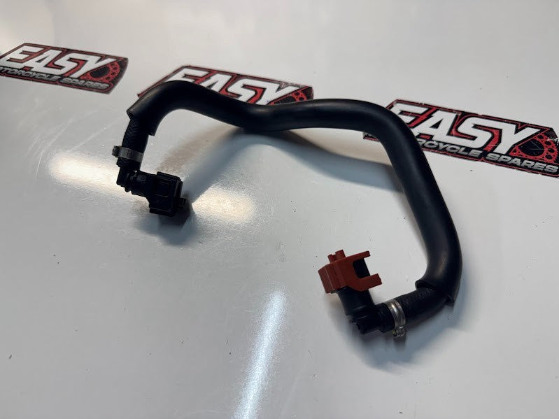 Yamaha YZF R7 2022-2025 Fuel Pipe Hose Line 1 OEM Genuine 1WS-13971-01