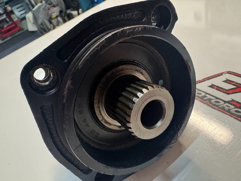 Suzuki VL 1500 Intruder 1998-2009 Secondary Gear Housing Set OEM 24900-10810