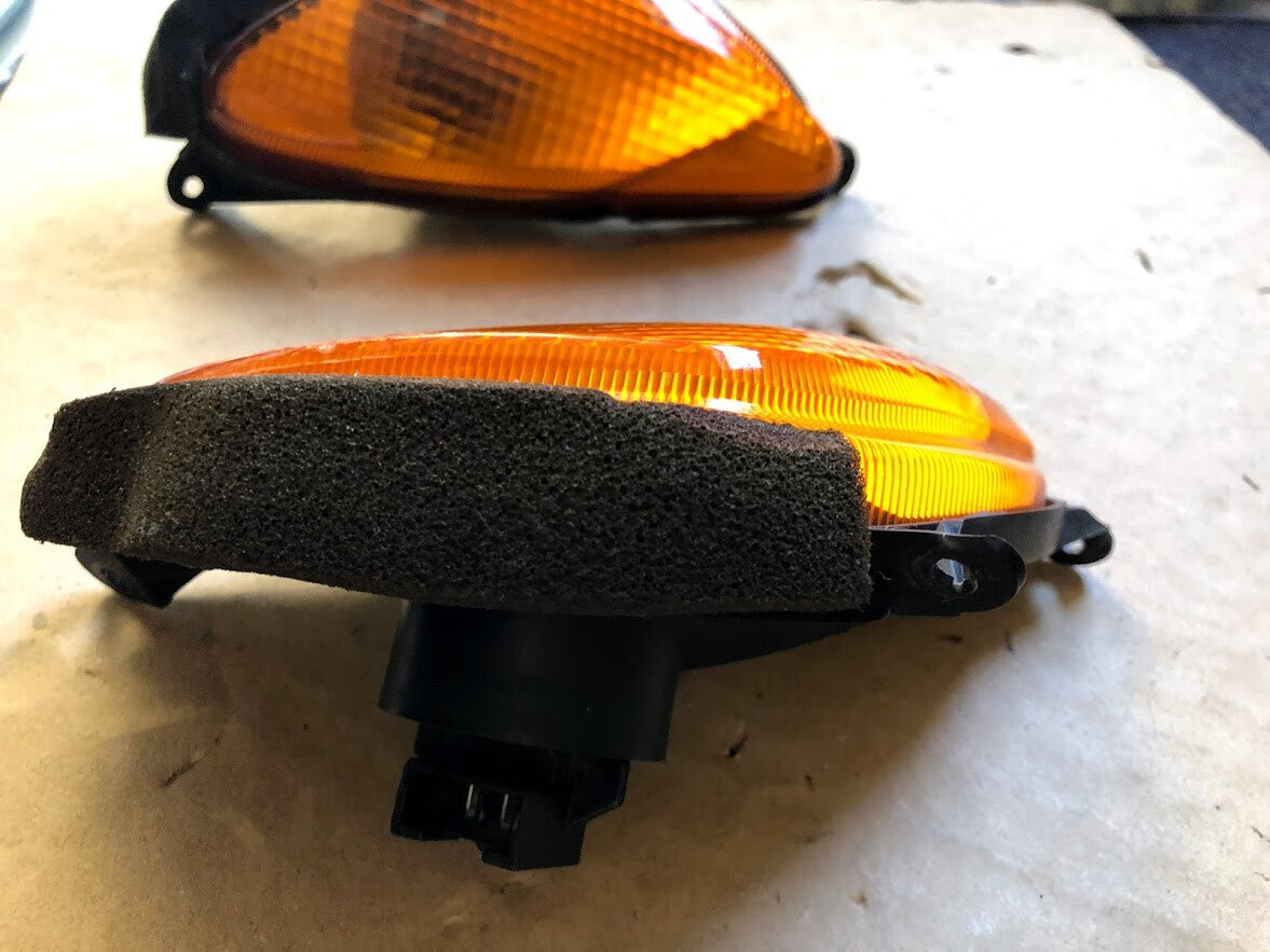 Front Indicators Honda NT650V 2005