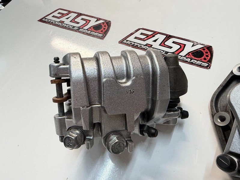 Front Brake Calipers Suzuki Boulevard C109R VLR 1800 T 2008-2014 59100-22H00-999