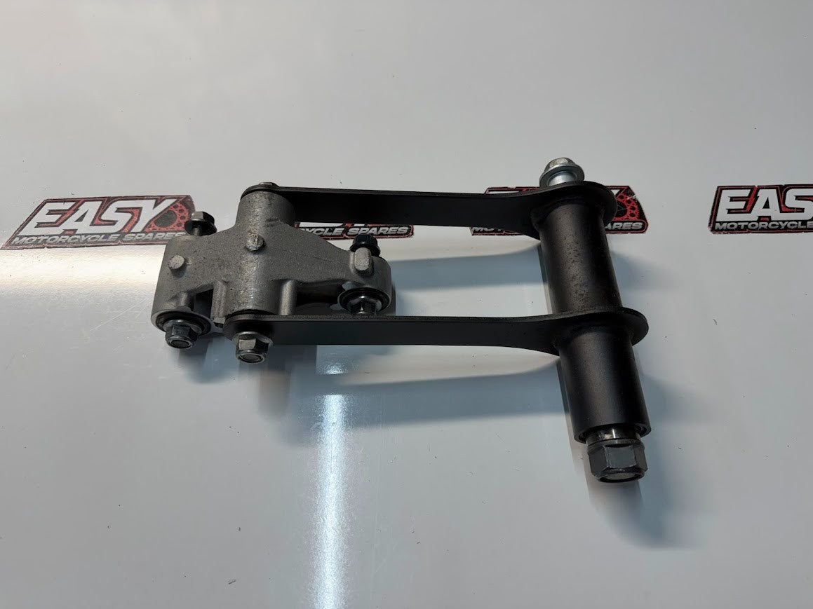 Shock Linkage Link Mount Kawasaki Vulcan VN900 Classic 2006-2022 OEM 39007-0160