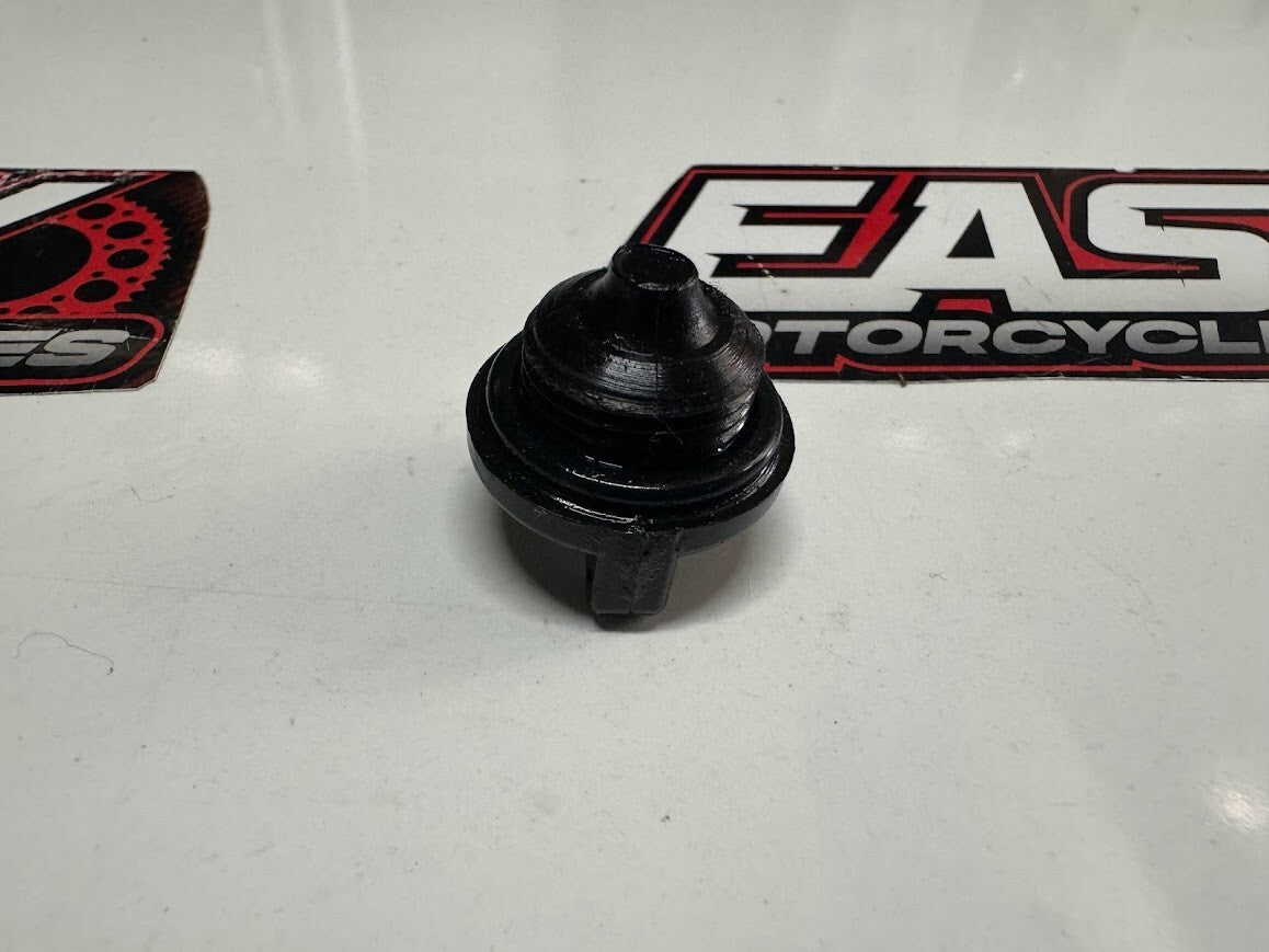 Oil Filler Cap Husqvarna TC 250 2004