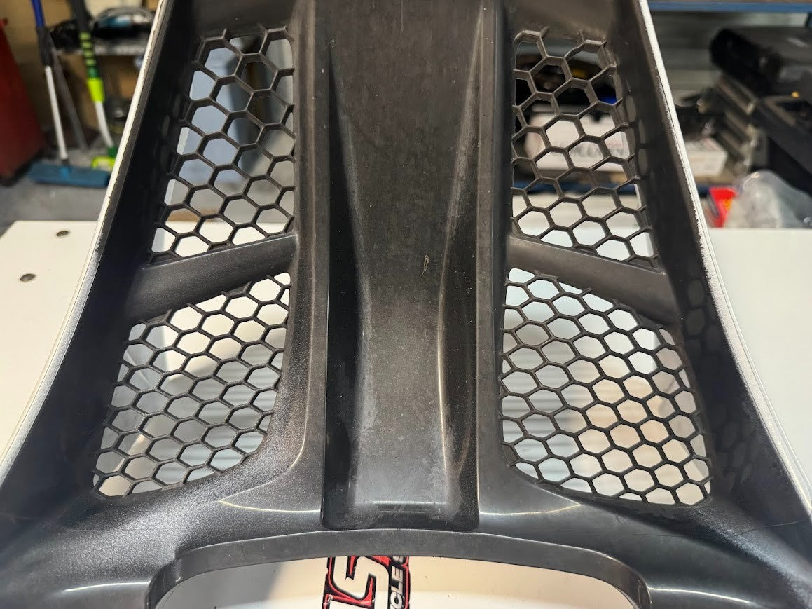 Yamaha YZF R15 2015 Lower Belly Fairing OEM Genuine 1CK-F836M-00