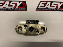 Seat Lock Bracket Suzuki GSX 750F 2004