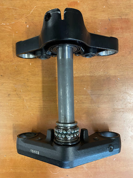 Kawasaki Vulcan S 650 2015-2025 Triple Trees Complete OEM Genuine 44037-0150-18R