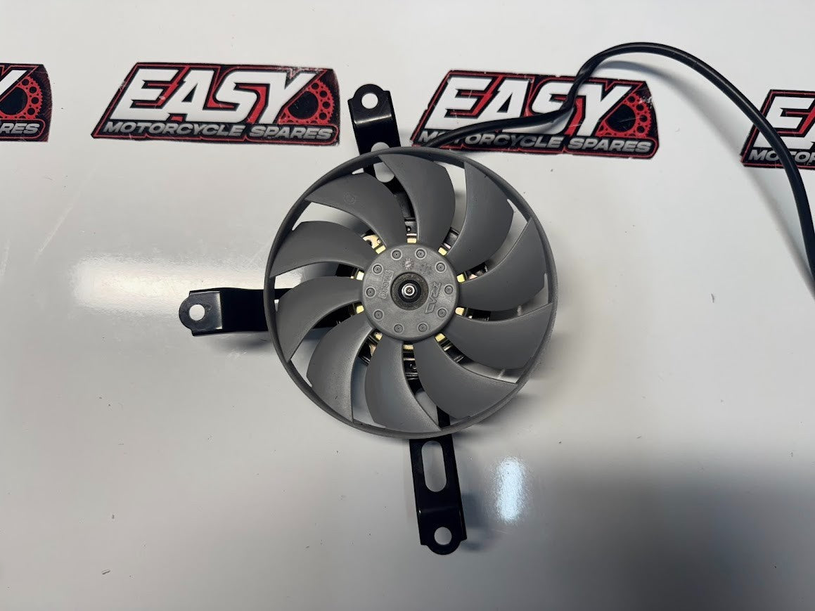 Yamaha YZF R1 2015-2025 RH Radiator Thermo Fan OEM Genuine 2CR-12405-10