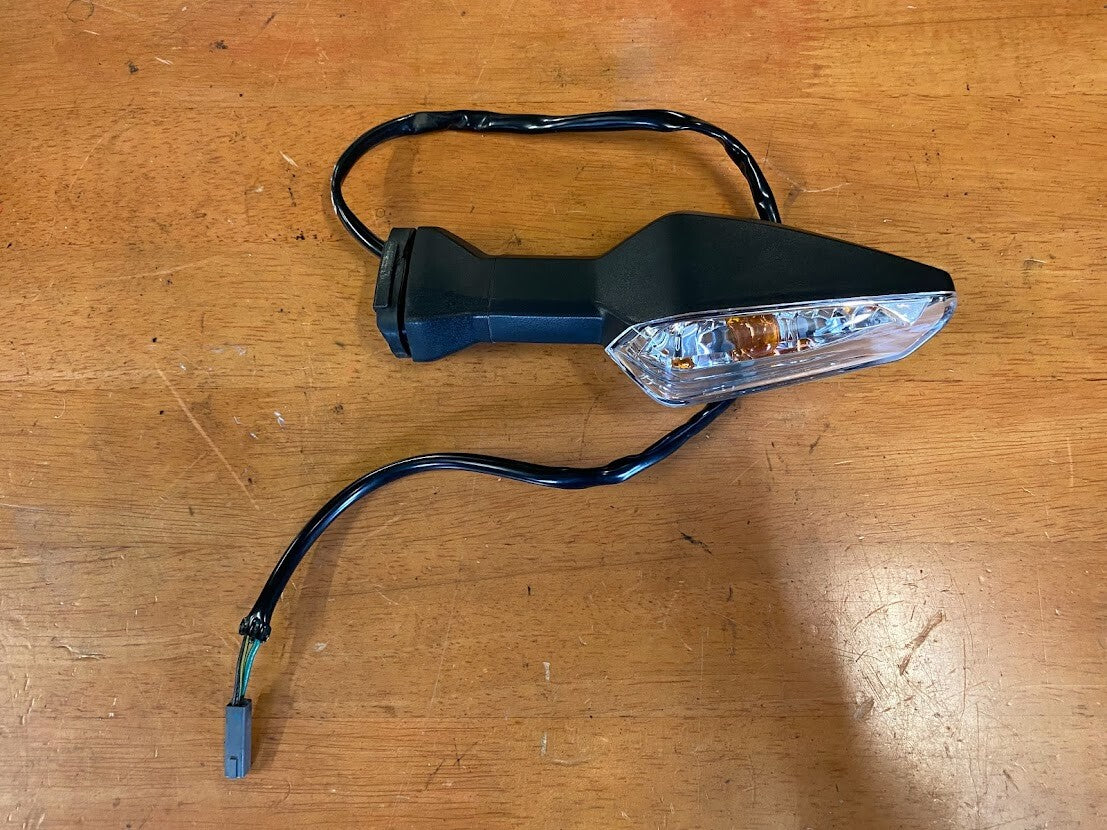 RH Rear Blinker Kawasaki Ninja 650 17-19 2017 23037-0445