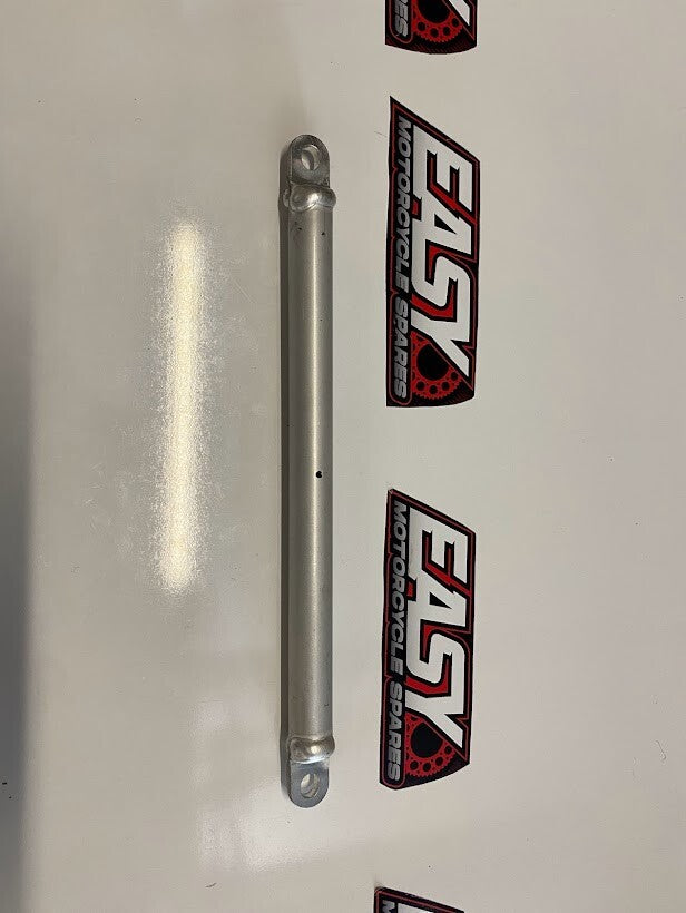 Yamaha R1 2015-2019 Frame Cross-Member Bracket  2CR-2142V-00