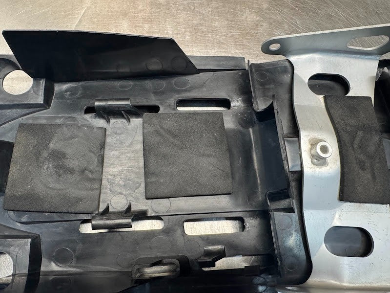 Suzuki GSXR 1000 2005-2006 Undertray Inner Rear Fender Battery Box 63111-41G01