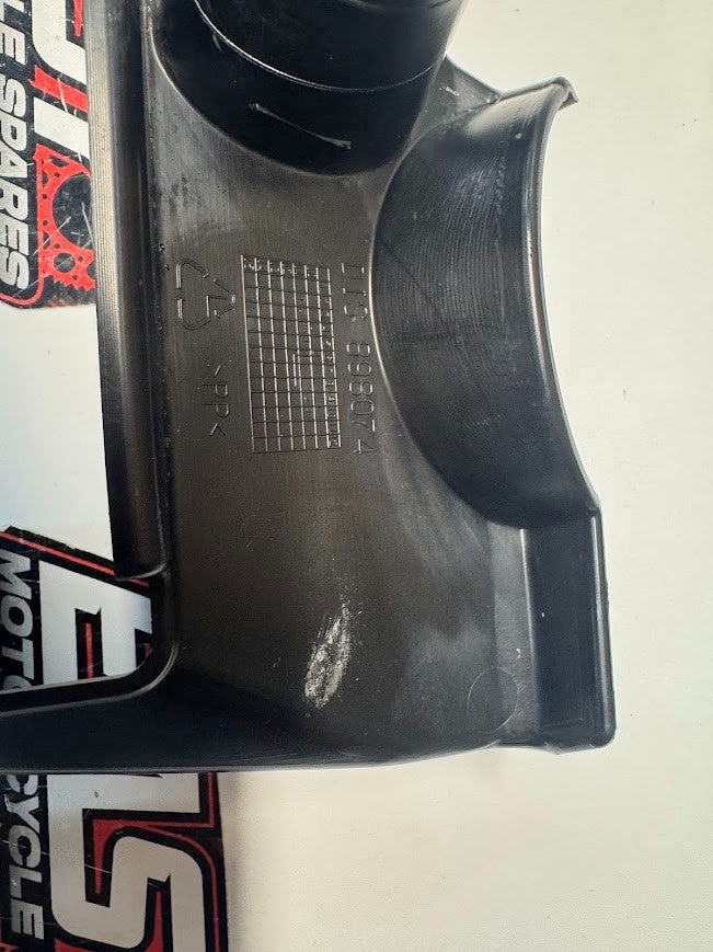 Aprilia RS4 125 4T 2011-2016 Radiator Grill Air Duct Fairing OEM Genuine 898074