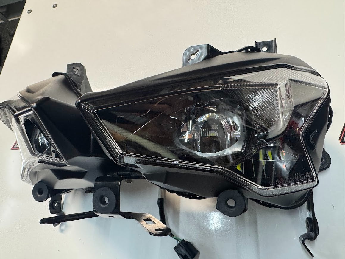 Kawasaki Ninja 500 2024-2025 Headlight Assembly OEM Genuine 23004-0461