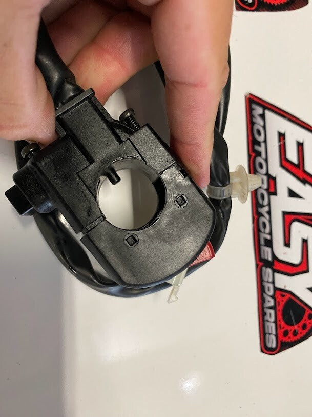 RH Switch Block Honda CBR 125R 2009