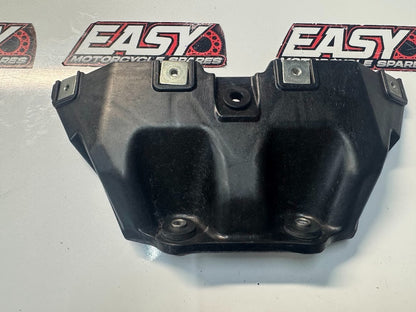 Suzuki GSXR 1000 2009-2016 Fuel Tank Front Bracket OEM Genuine 44521-47H00