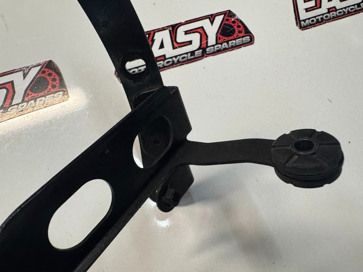 Suzuki GSXR 1000 2007-2008 Radiator Support Bracket OEM Genuine 17790-21H00