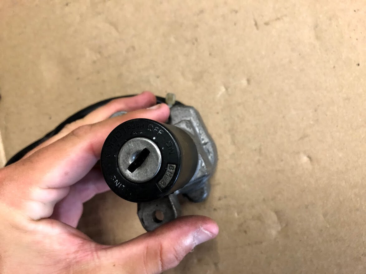 Ignition, Seat Lock and Key Suzuki GSX 750 F 89-96 1989 37100-26D03