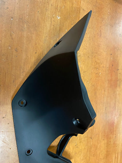 Inner R Shroud Honda CB 300F 2014