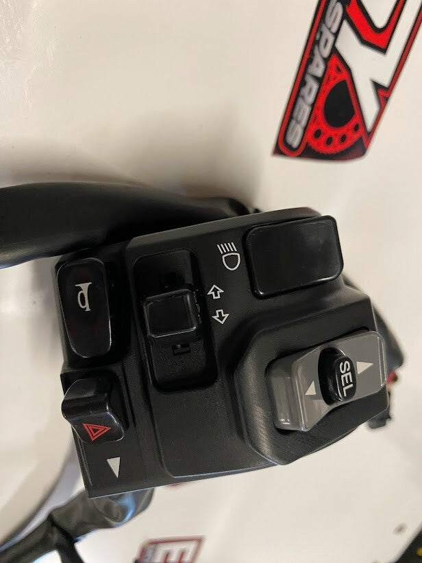 LH Switch Block Kawasaki Ninja ZX1000 17-19 2017 46091-0348