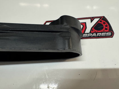 Swing Arm Chain Guide Suzuki GS 500 2006