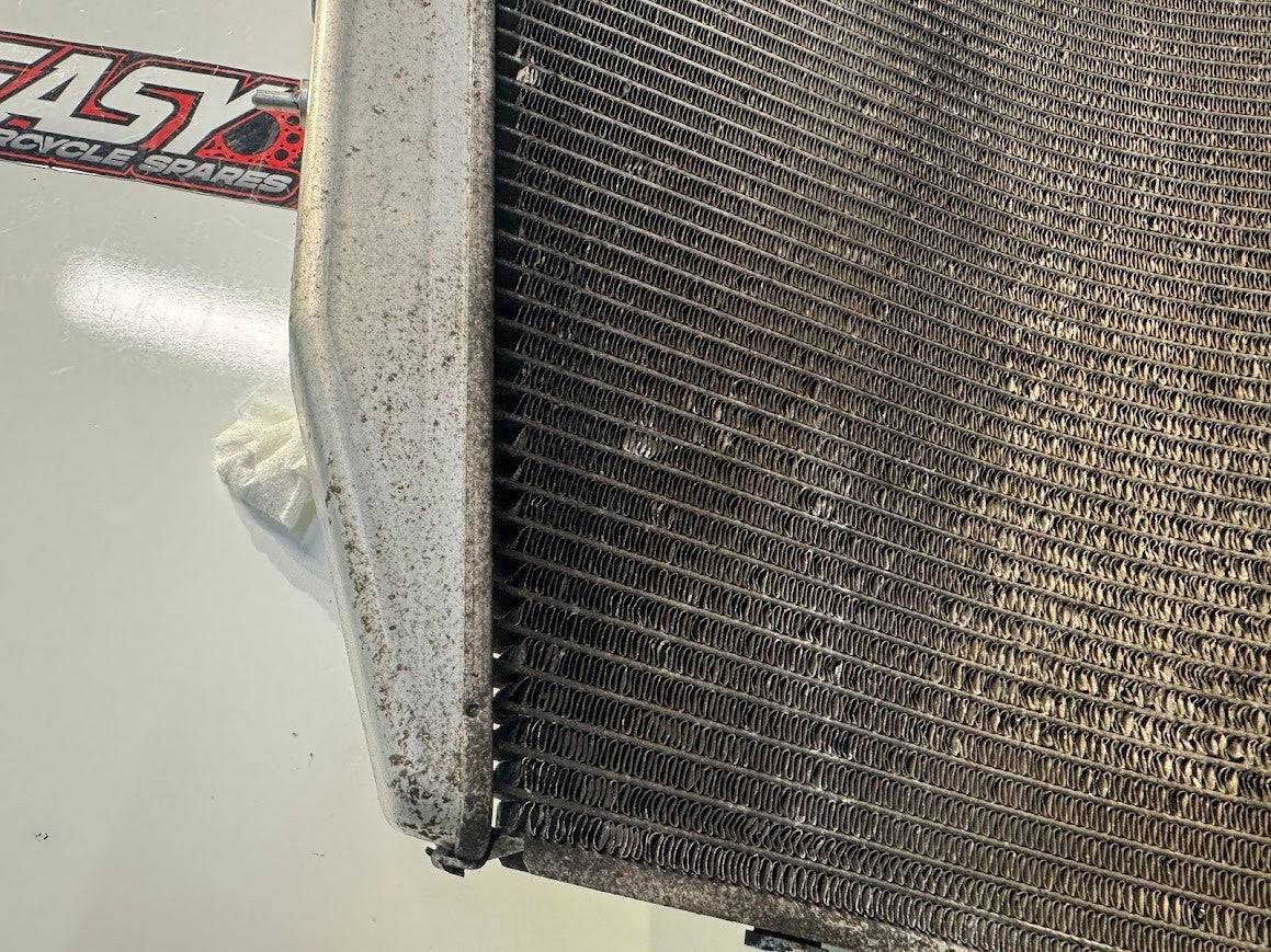 Suzuki GSXR 1000 2009-2016 Radiator OEM Genuine 17710-47H10