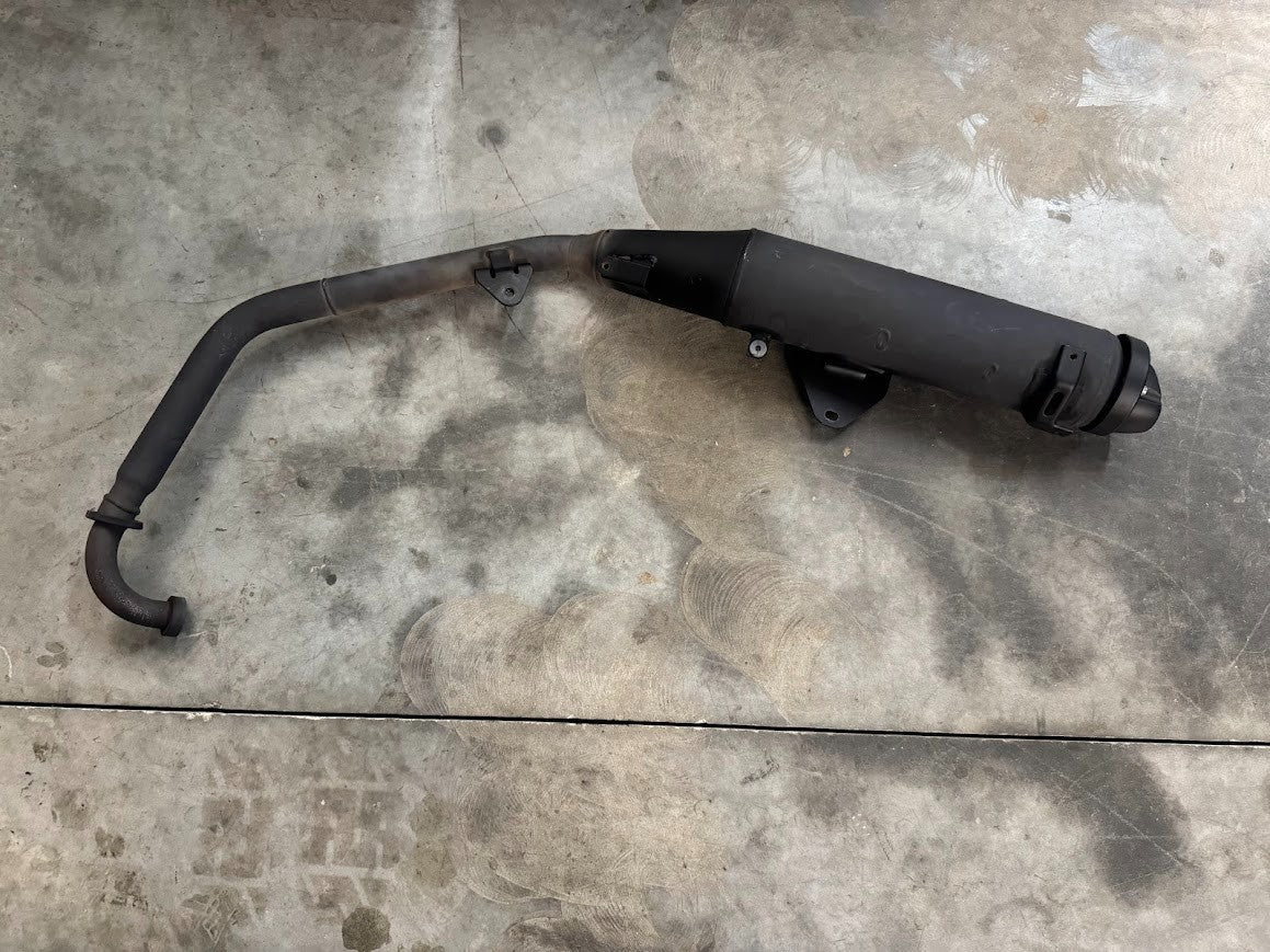 Yamaha YZF R15 2015-2018 Exhaust Header OEM Genuine 2FB-E4703-00