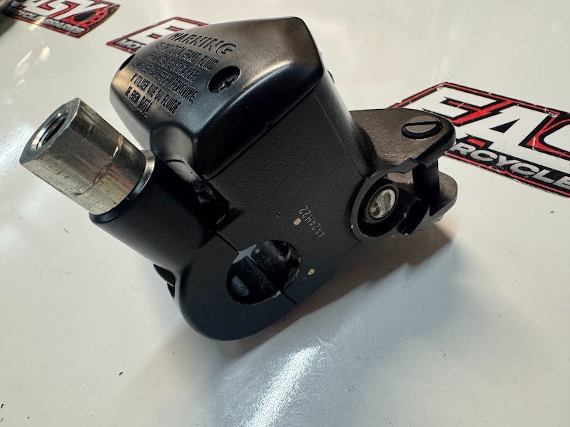 Kawasaki Vulcan S 650 2015-2025 Front Brake Master Cylinder OEM 43015-0606