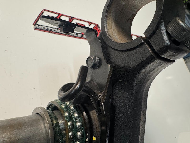 Kawasaki Vulcan S 650 2015-2025 Triple Trees Complete OEM Genuine 44037-0150-18R