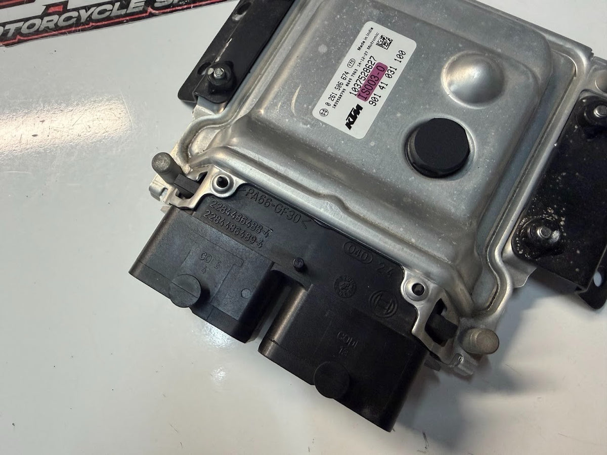 ECU Computer KTM RC 390 2014-2016 OEM 90141031100
