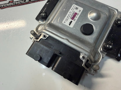ECU Computer KTM RC 390 2014-2016 OEM 90141031100