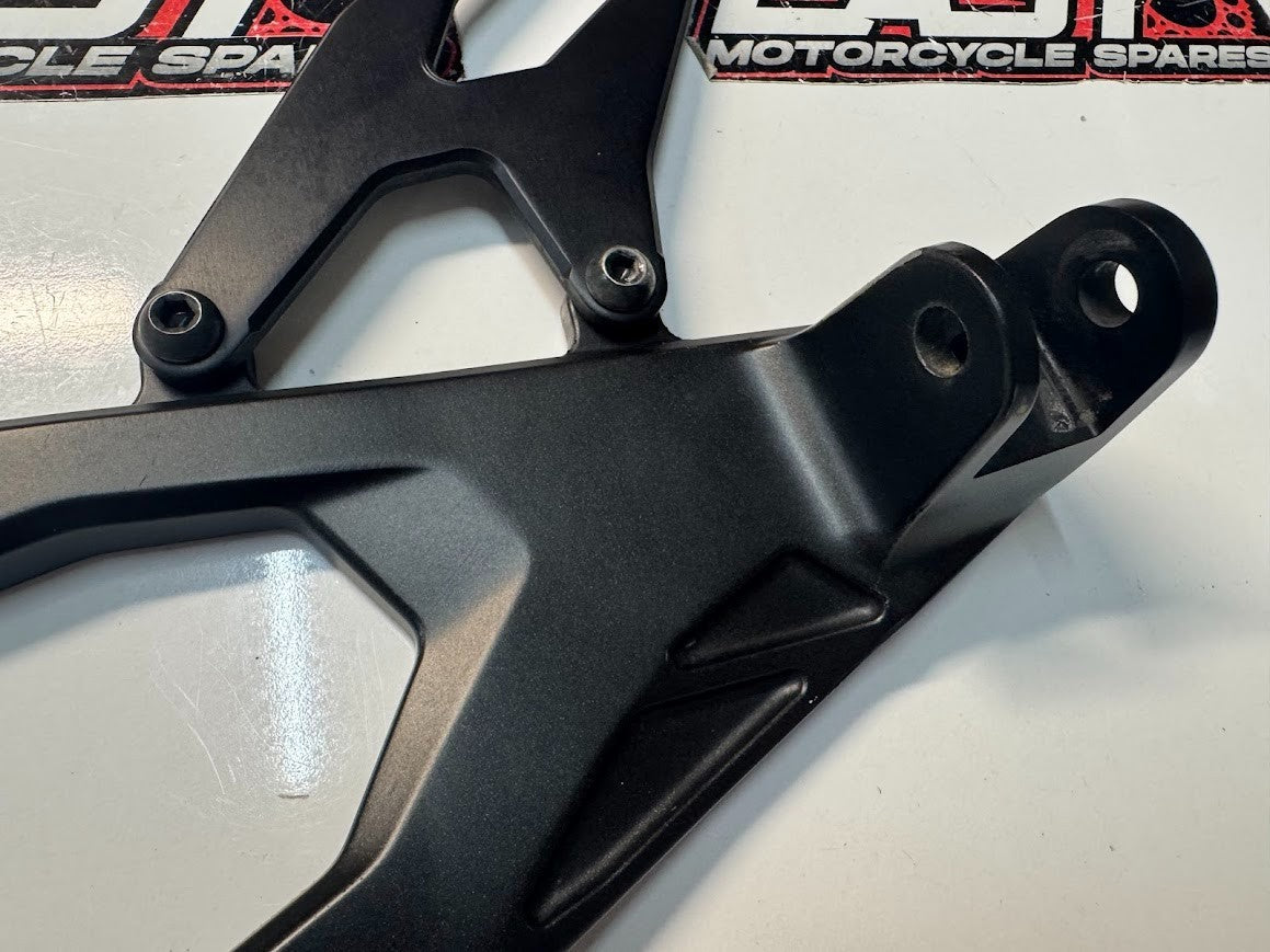 Yamaha YZF R1 2015-2025 LH Riders Peg Bracket Rear Set OEM Genuine 2CR-27442-00