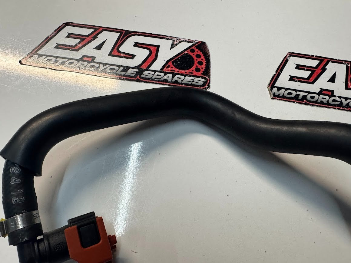 Yamaha YZF R7 2022-2025 Fuel Pipe Hose Line 1 OEM Genuine 1WS-13971-01