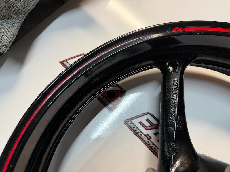 Front Wheel Rim Suzuki GSXR 1000 2009-2016 OEM 54111-37H00-019 READ DESCRIPTION