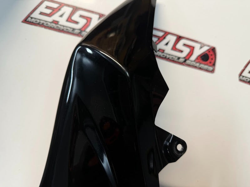 RH Rear Frame Fairing Cover Suzuki GSXR 1000 2010-2015 OEM 47111-47H00-YKV