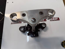 Triple Trees Suzuki Boulevard C109R VLR 1800 T 2008-2014 OEM 51410-22H00