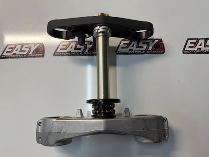 Triple Trees Complete Suzuki GSXR 1000 2007-2008 OEM 51410-21H00