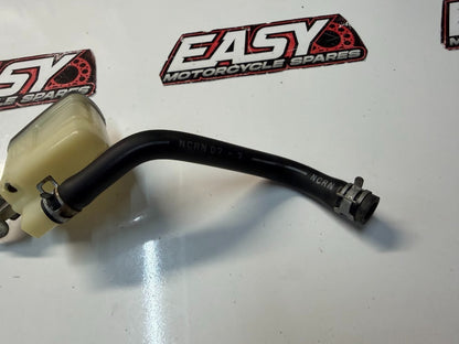 Rear Brake Master Reservoir Suzuki GSXR 1000 2007-2008 OEM 69740-18K00