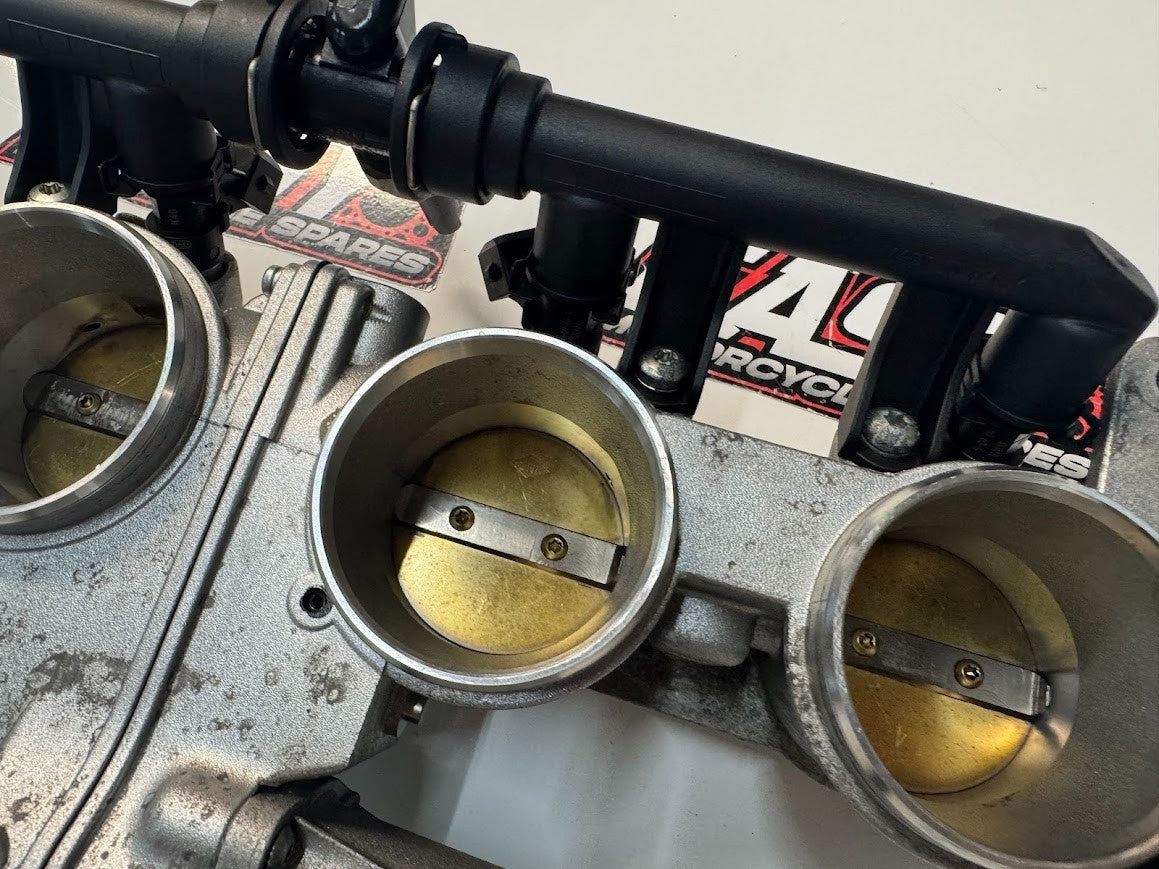 BMW S1000RR 2016 Throttle Bodies Intake OEM Genuine K46 13548545069