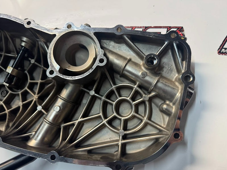 Kawasaki Vulcan VN900 Classic 2006-2014 Clutch Engine Cover OEM 14032-0076