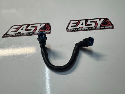 Suzuki GSXR 1000 2009-2014 Fuel Pipe Hose Line Connector OEM Genuine 15810-47H10