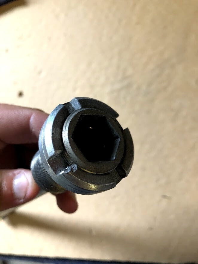 Swingarm Bolt Suzuki SV650 03-09 2007 61211-17G00