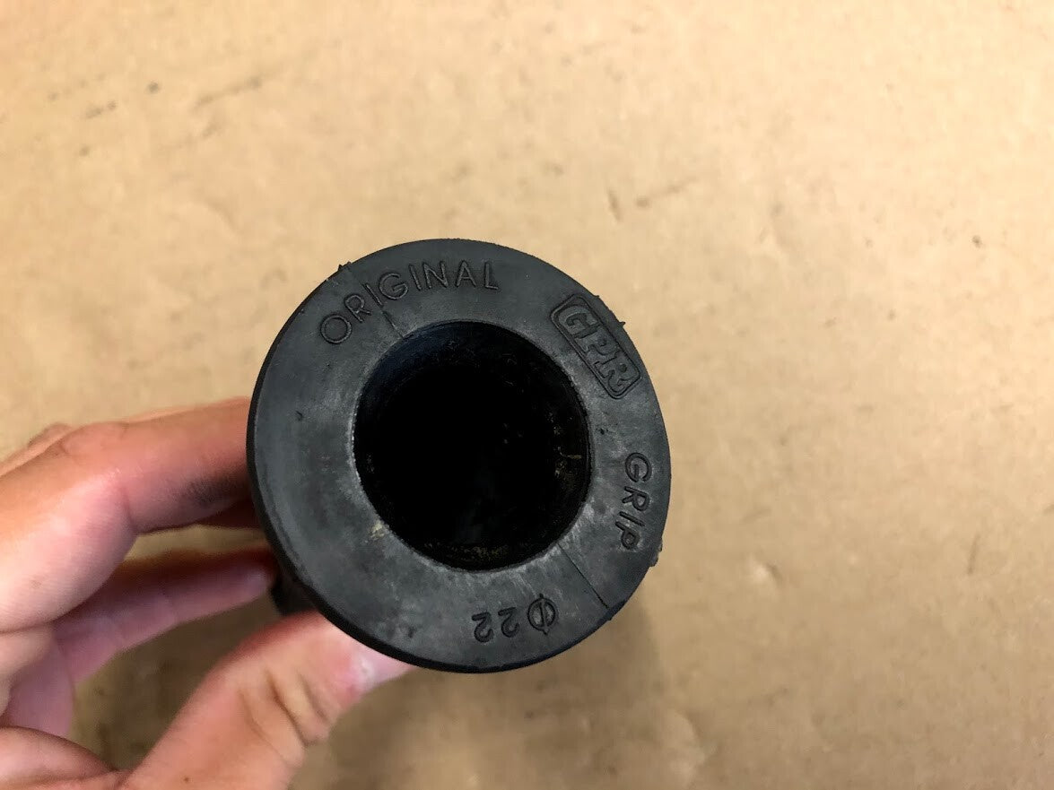 LH Grip Suzuki GSX 750 F 1989 