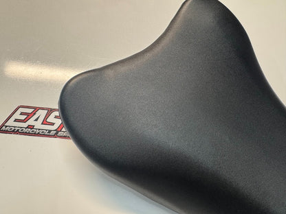 Suzuki GSXR 1000 2007-2008 Riders Seat OEM Genuine 45100-21H01-6BY