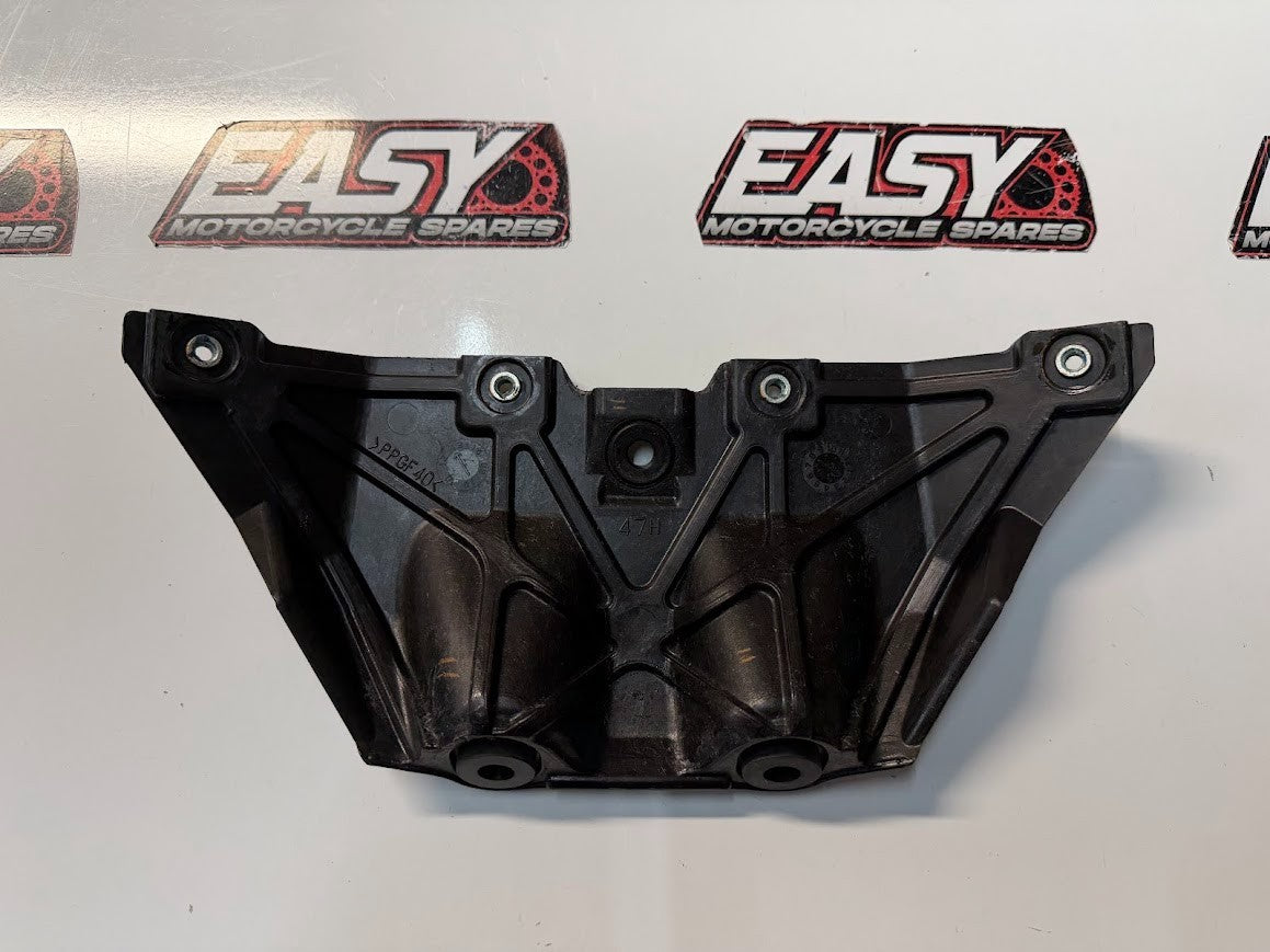 Front Tank Bracket Suzuki GSXR 1000 2009-2016 OEM 44521-47H00